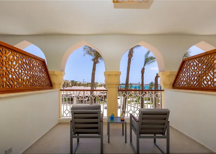 Al Kasr Sahl Hasheesh - Ultra