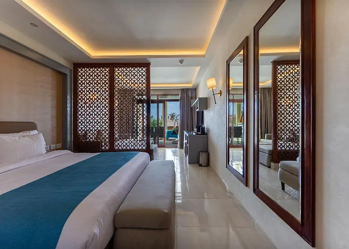Al Kasr Sahl Hasheesh - Ultra