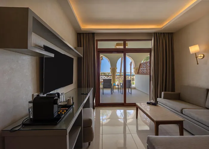 Üdülőközpont Al Kasr Sahl Hasheesh - Ultra 5*
